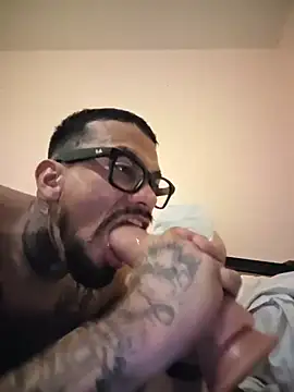 Cnutt310 online show from 02-08-26, 04:49