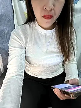 Ariana-Vy online show from 11-25-25, 10:59