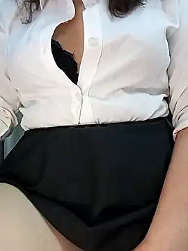 Ariana-Vy online show from 01-14-26, 01:11