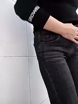 Ariana-Vy online show from 03-24-26, 01:21