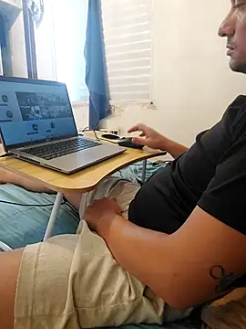 Snapshot of jeff_pepoer chatting on 01-08-26, 01:02 jeff pepoer online show from 01-08-26, 01:02