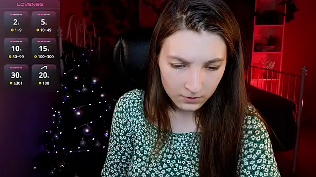 Mia Myles online show from 12-19-25, 10:22