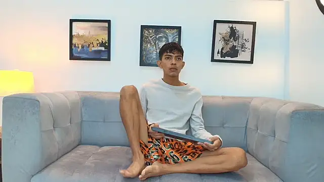 PRETTY SEX1 online show from 12-16-25, 01:27