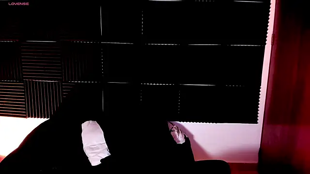 kinkyboat23 online show from 11-11-25, 07:47