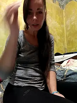 Adeline3302 online show from 10-05-25, 04:05