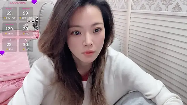 Holiland online show from 01-14-26, 12:38