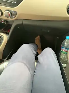 Meii-meyy online show from 02-27-26, 08:14