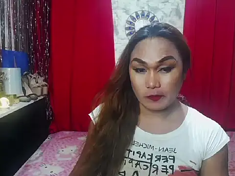 glamorousaMHARGA online show from 10-31-25, 03:46