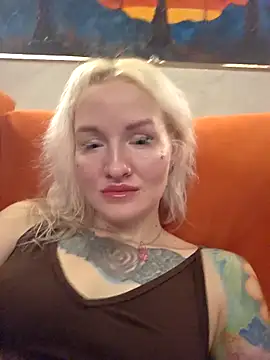 Snapshot of KateMonroe chatting on 05-09-26, 09:53 KateMonroe online show from 05-09-26, 09:53