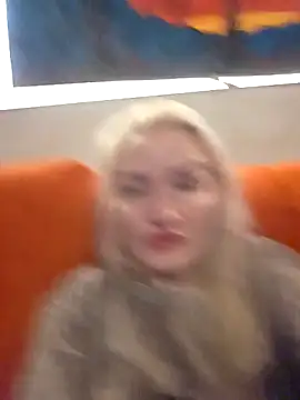 Snapshot of KateMonroe chatting on 05-10-26, 10:37 KateMonroe online show from 05-10-26, 10:37
