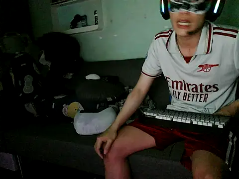 boyhigh1997 online show from 02-15-26, 07:51