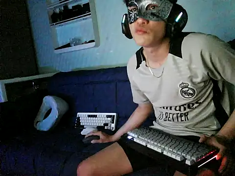 boyhigh1997 online show from 03-19-26, 05:17