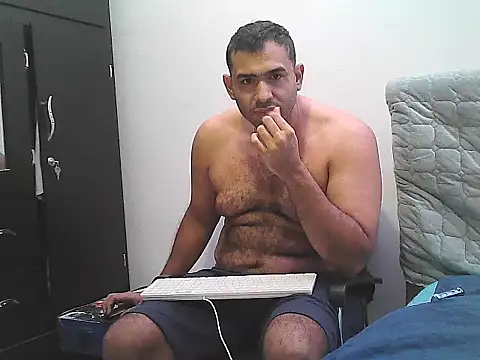 morenocabro10 online show from 10-25-25, 08:14