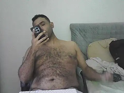 Snapshot of morenocabro10 chatting on 07-06-26, 03:58 morenocabro10 online show from 07-06-26, 03:58