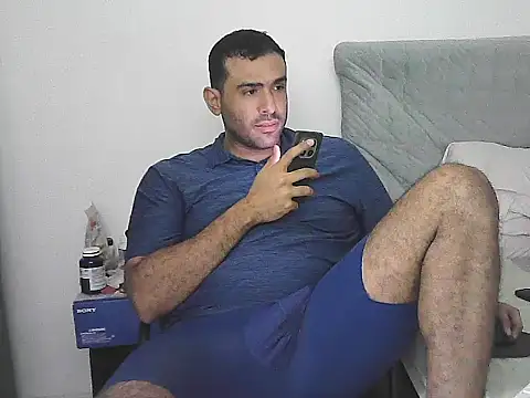 Snapshot of morenocabro10 chatting on 07-15-26, 05:34 morenocabro10 online show from 07-15-26, 05:34