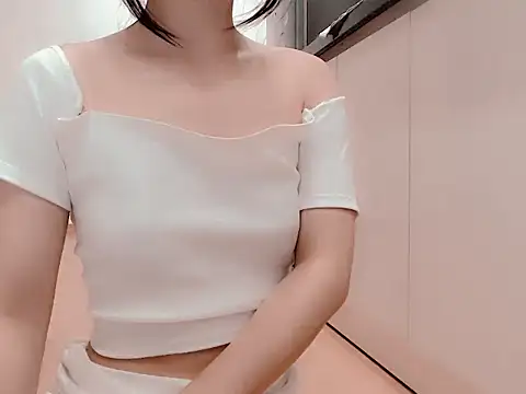 Tea Mei online show from 10-13-25, 12:49