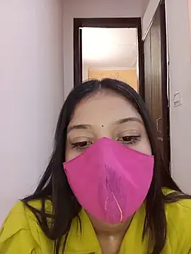 Cute Rakhi8 online show from 05-13-26, 04:43