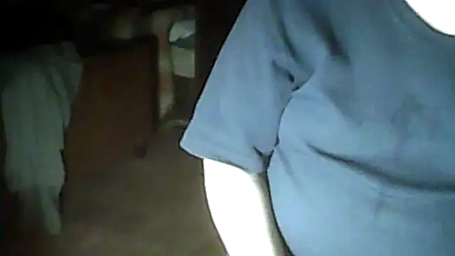 Snapshot of A1B3- chatting on 03-26-26, 05:18 A1B3- online show from 03-26-26, 05:18