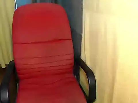 lovelyallena07 online show from 04-17-26, 01:52