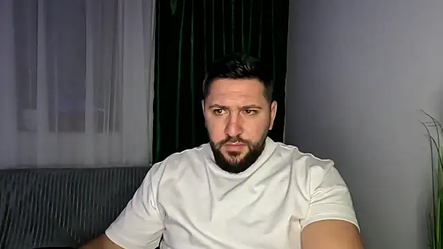 Gold Alpha Boy online show from 02-04-26, 09:09