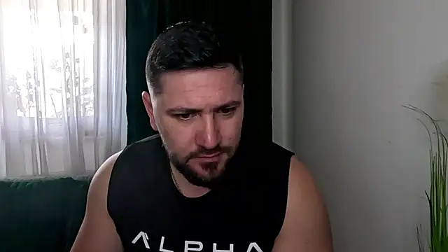 Snapshot of Gold_Alpha_Boy chatting on 04-21-26, 07:47 Gold Alpha Boy online show from 04-21-26, 07:47