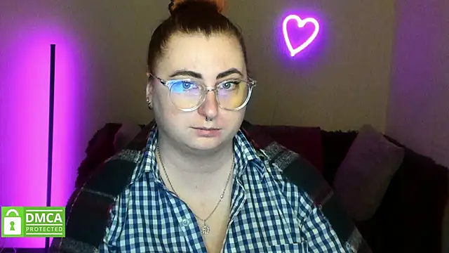 Alicia love00 online show from 11-25-25, 06:24