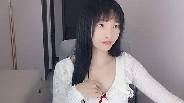 Snapshot of Lisa-3333 chatting on 03-19-26, 10:08 Lisa-3333 online show from 03-19-26, 10:08