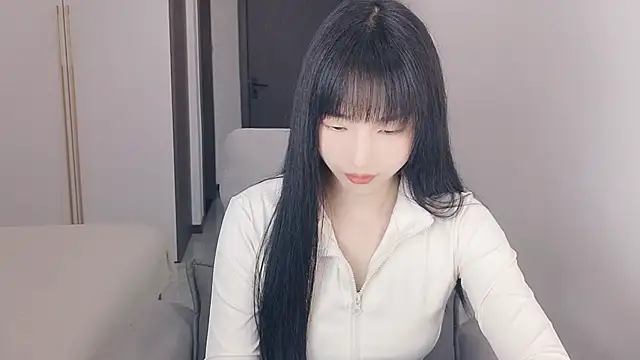 Snapshot of Lisa-3333 chatting on 03-26-26, 10:21 Lisa-3333 online show from 03-26-26, 10:21