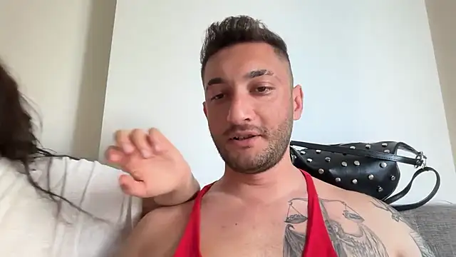 Snapshot of SARSILMAZ_HOME chatting on 07-04-26, 12:44 SARSILMAZ HOME online show from 07-04-26, 12:44