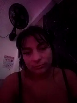 Lawuaifu1 online show from 12-18-25, 05:46