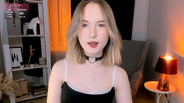 kikishyness online show from 11-23-25, 10:20