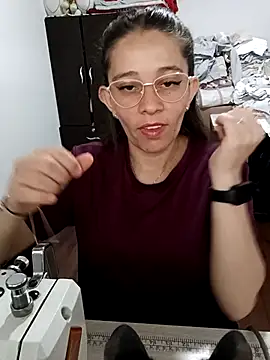 Isabella5 Brown  online show from 12-01-25, 04:01