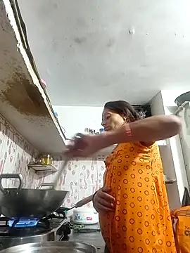 ISHANI-SINGH online show from 04-23-26, 03:03