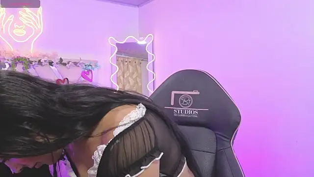 chleo tay online show from 10-04-25, 03:04