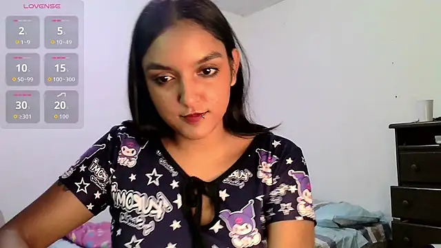 Snapshot of Ari_20_ chatting on 06-10-26, 07:46 Ari 20 online show from 06-10-26, 07:46