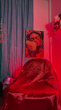 Megan-picozi online show from 10-11-25, 01:38