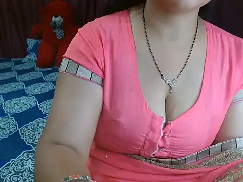 Snapshot of Hot_anika_ chatting on 05-29-26, 04:05 Hot anika online show from 05-29-26, 04:05