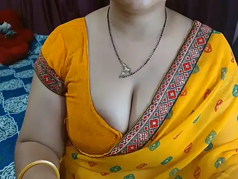 Snapshot of Hot_anika_ chatting on 06-19-26, 11:19 Hot anika online show from 06-19-26, 11:19