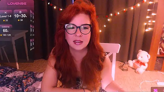 Snapshot of Crystal2207 chatting on 07-17-26, 01:12 Crystal2207 online show from 07-17-26, 01:12