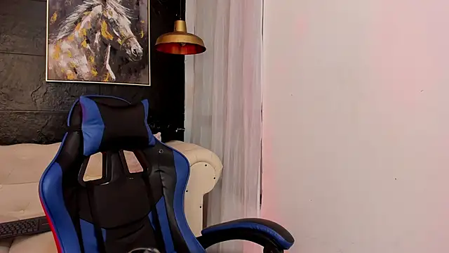 Snapshot of Mathewboy1 chatting on 09-12-25, 11:43 Mathewboy1 online show from 09-12-25, 11:43