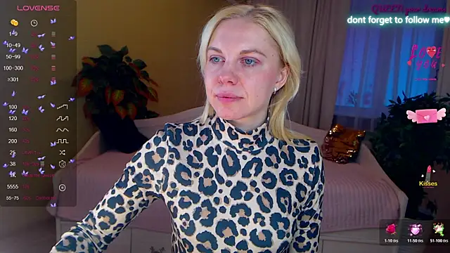 LiSinDoll online show from 03-17-26, 01:43