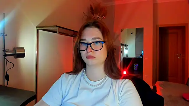 Meri Cutte online show from 03-18-26, 01:47