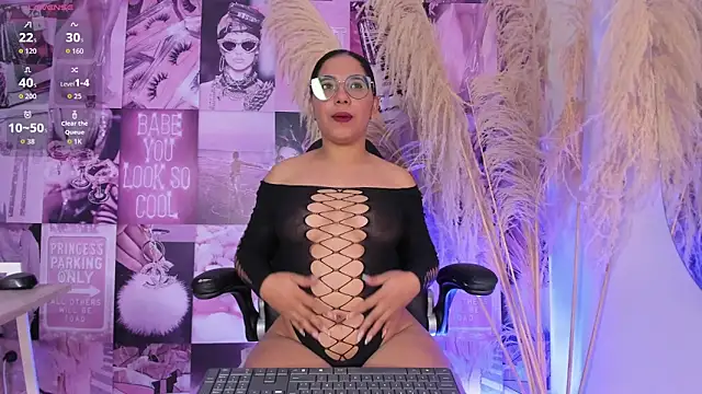 iSofiaass online show from 05-14-26, 02:35