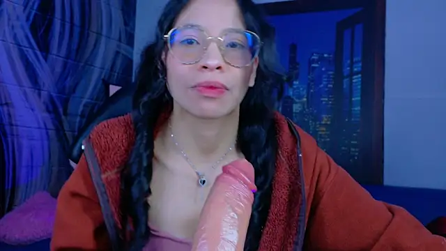 Snapshot of Giaa_rossi chatting on 06-16-26, 02:19 Giaa rossi online show from 06-16-26, 02:19