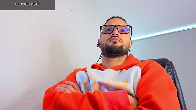 Ernesto-Rodriguez82 online show from 04-16-26, 03:35