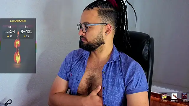Snapshot of Ernesto-Rodriguez82 chatting on 07-03-26, 12:55 Ernesto-Rodriguez82 online show from 07-03-26, 12:55