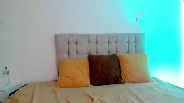 Dakota Mars online show from 11-06-25, 12:39