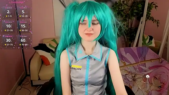 Snapshot of girl_next_doorr chatting on 06-12-26, 01:21 girl next doorr online show from 06-12-26, 01:21