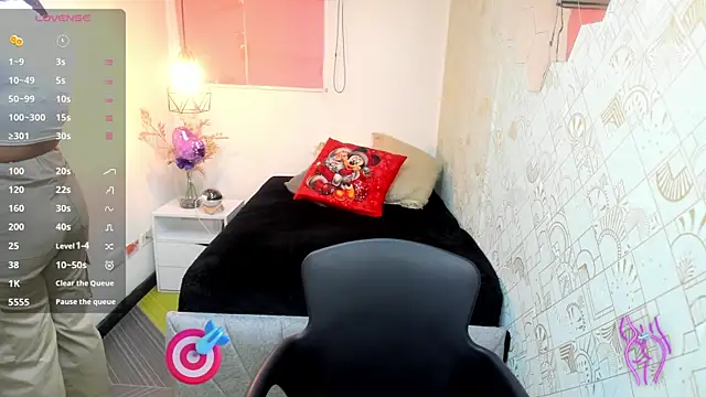 Lia Blake  online show from 01-14-26, 12:11