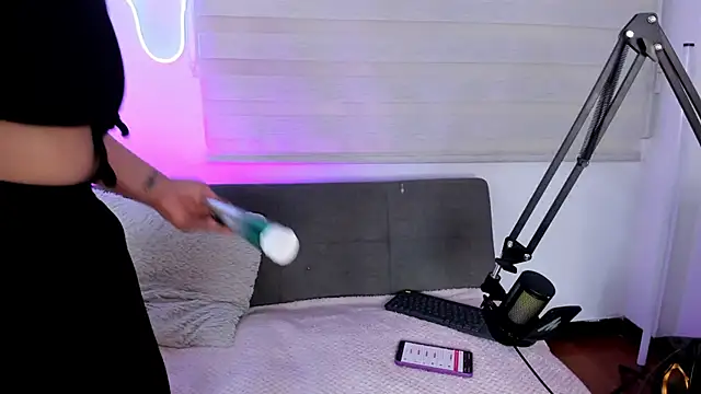 missweetpeach online show from 01-13-26, 01:00